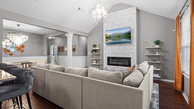 Foto del edificio - 807 Oshields Ct