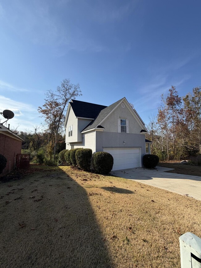 Building Photo - 516 Granite Point