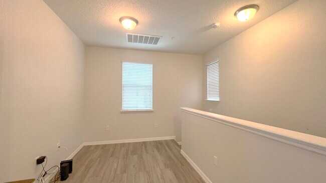 Foto del edificio - 8450 Powder Ridge Trail