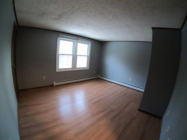 Building Photo - 1215 Pawtucket Blvd