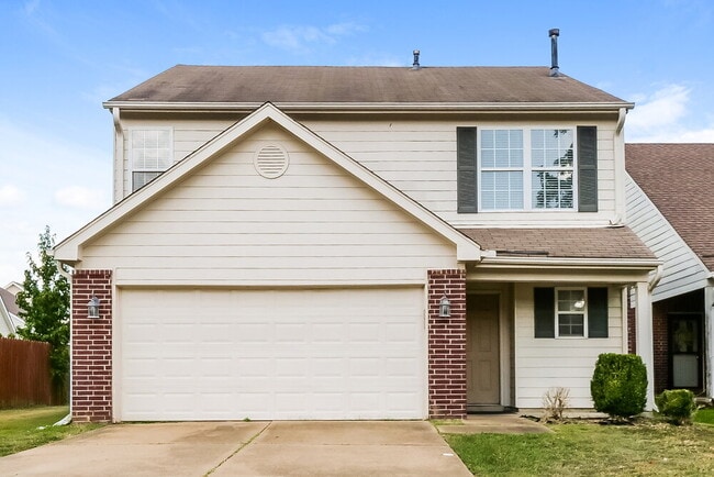 Building Photo - 7356 Green Ash Dr