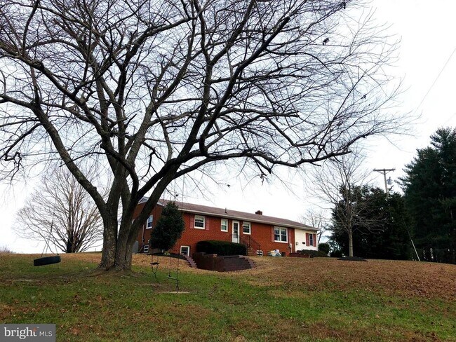 Foto del edificio - 11456 Southern Maryland Blvd