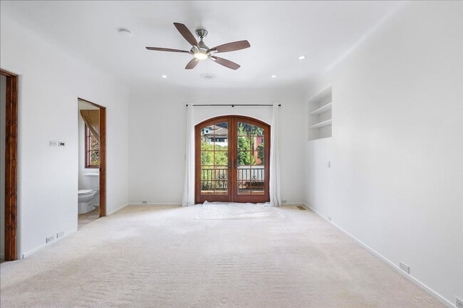 Photo - 10141 Grandview Dr. #A-2 | Studio | 1 bath Apartment