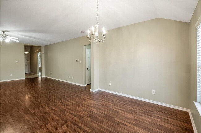 Building Photo - 2908 Meridian Bay Ln