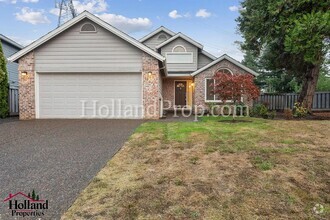 Building Photo - 15015 SW Kingbird Dr