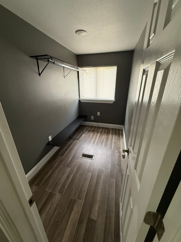 Building Photo - 718 Manor St