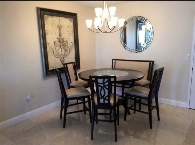 Foto del edificio - 1980 S Ocean Dr