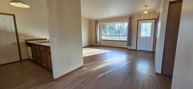 Foto del edificio - 229 E. Orchard-9231 N. Kayla Ct.