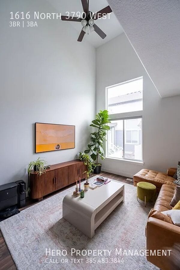 Foto del edificio - 1616 N 3790 W