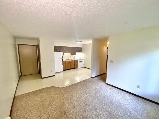 Foto del edificio - 1030 E Court St