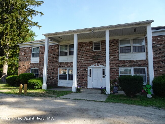 Building Photo - 167 NY-23
