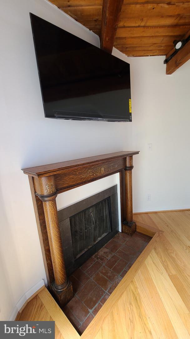 Building Photo - 37 Pinkney St