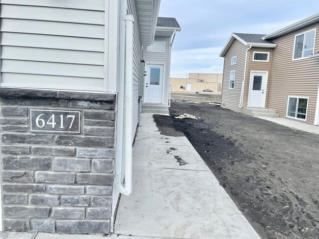 Building Photo - 6417 83rd Ave S