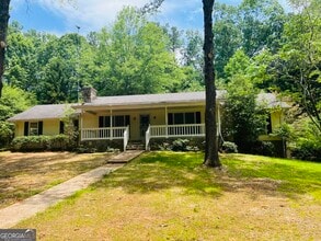 Building Photo - 21 Mountain Brook Rd