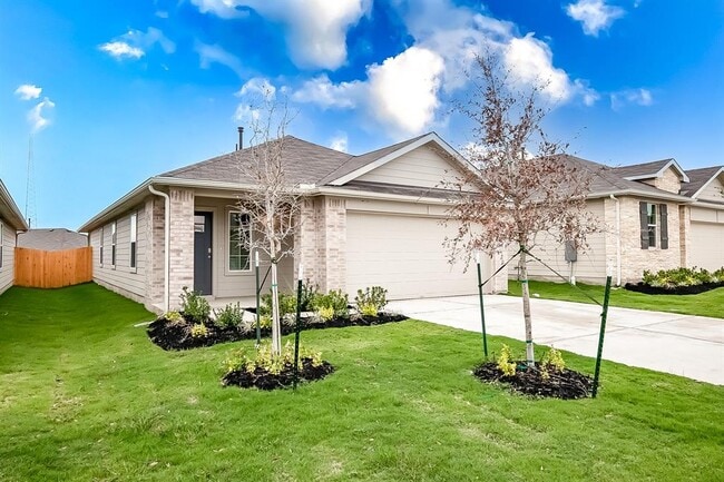 Foto del edificio - 490 Evergreen Sumac Lp