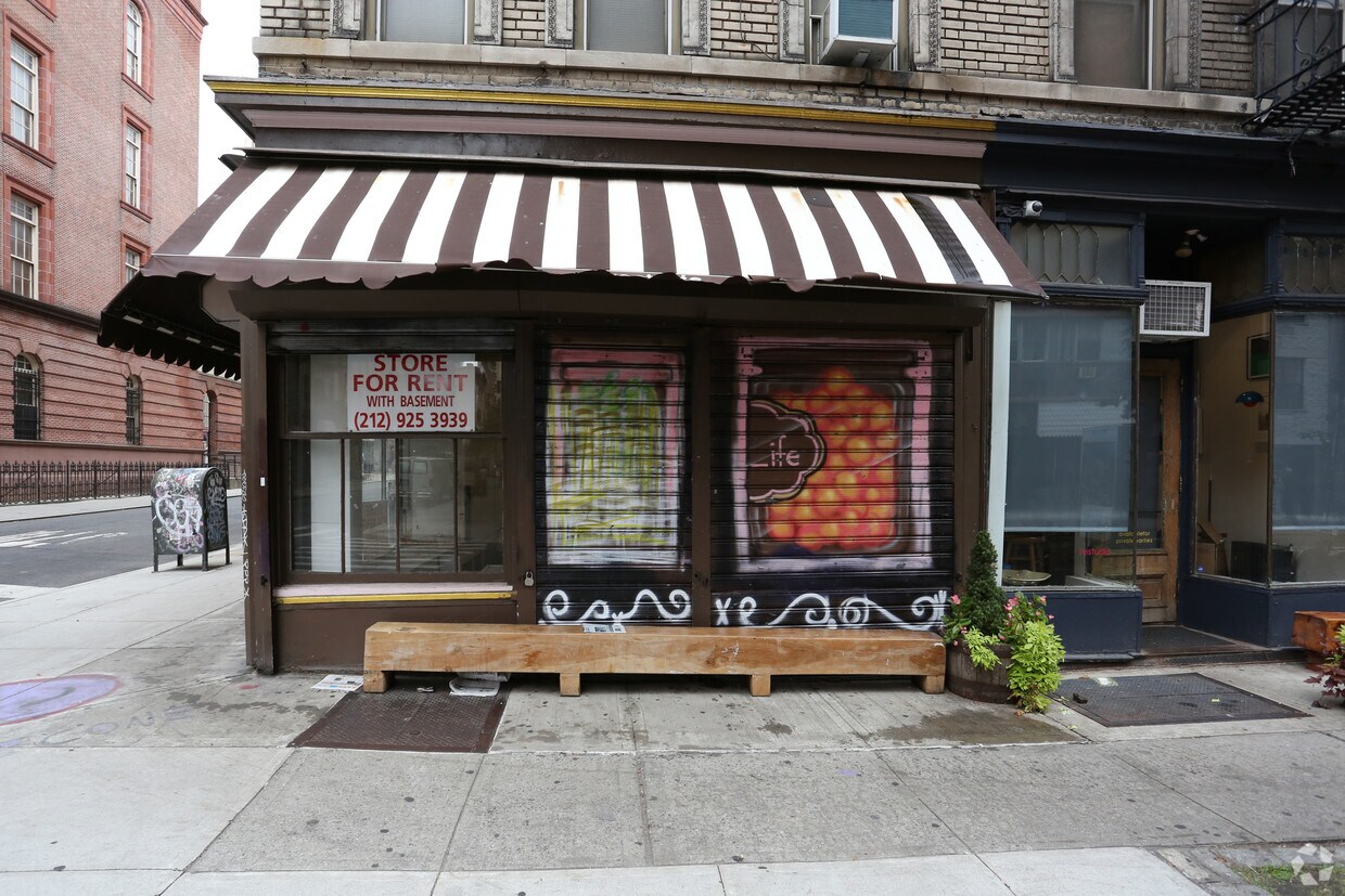 Building Photo - 61-63 Hester St