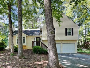 Building Photo - 4845 Chasestone Ct