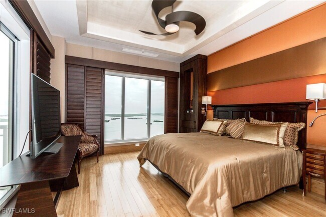 Foto del edificio - 4951 Bonita Bay Blvd
