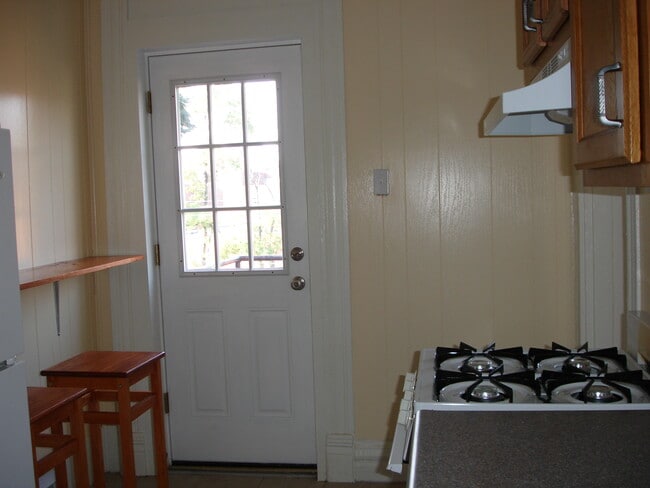 Building Photo - 917 Pretense Way