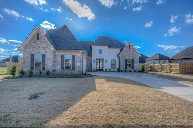 Building Photo - 302 Elbow Slough