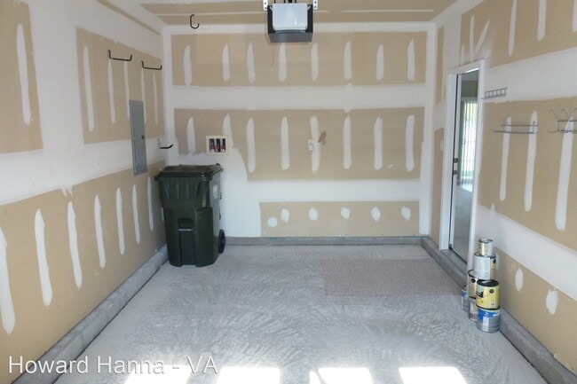 Building Photo - 3 br, 2.5 bath House - 857 Gem Court