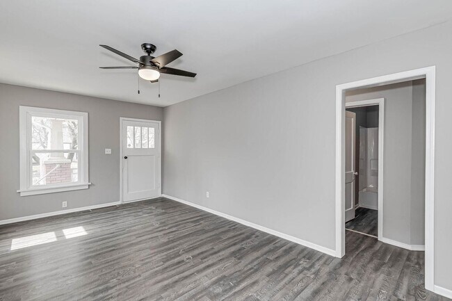 Foto del edificio - Cozy 2 Bedroom 1 Bathroom Home