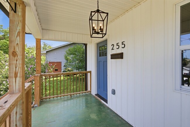 Foto del edificio - 255 Telford St