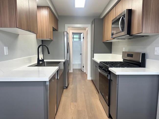 Interior Photo - Fair Oaks Apartments