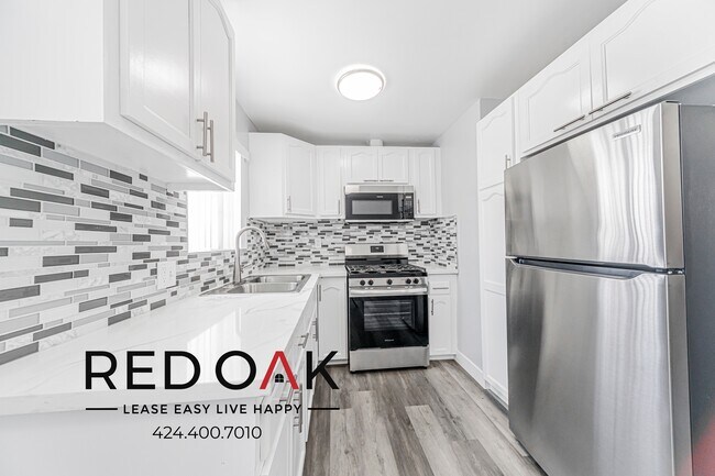 Foto del edificio - 1032-1036 S Normandie Ave-1032-104