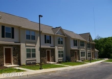 Primary Photo - 188 Ammon Ave