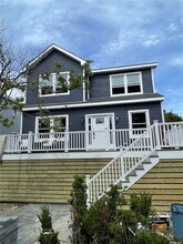 Building Photo - 570 Bayberry Walk