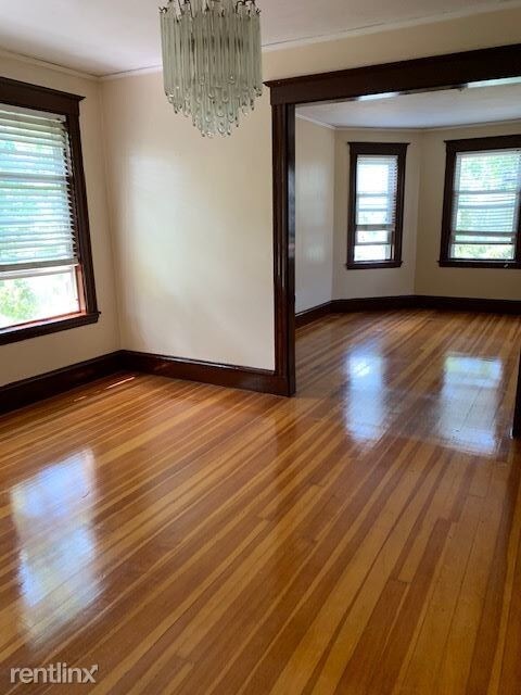 Building Photo - 2 br, 1 bath Apartment - 4114 Washington St