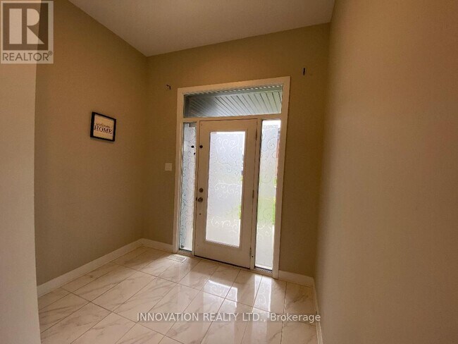 Building Photo - 448 Trident Mews