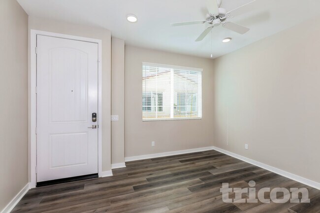 Building Photo - 24847 Padre Ct