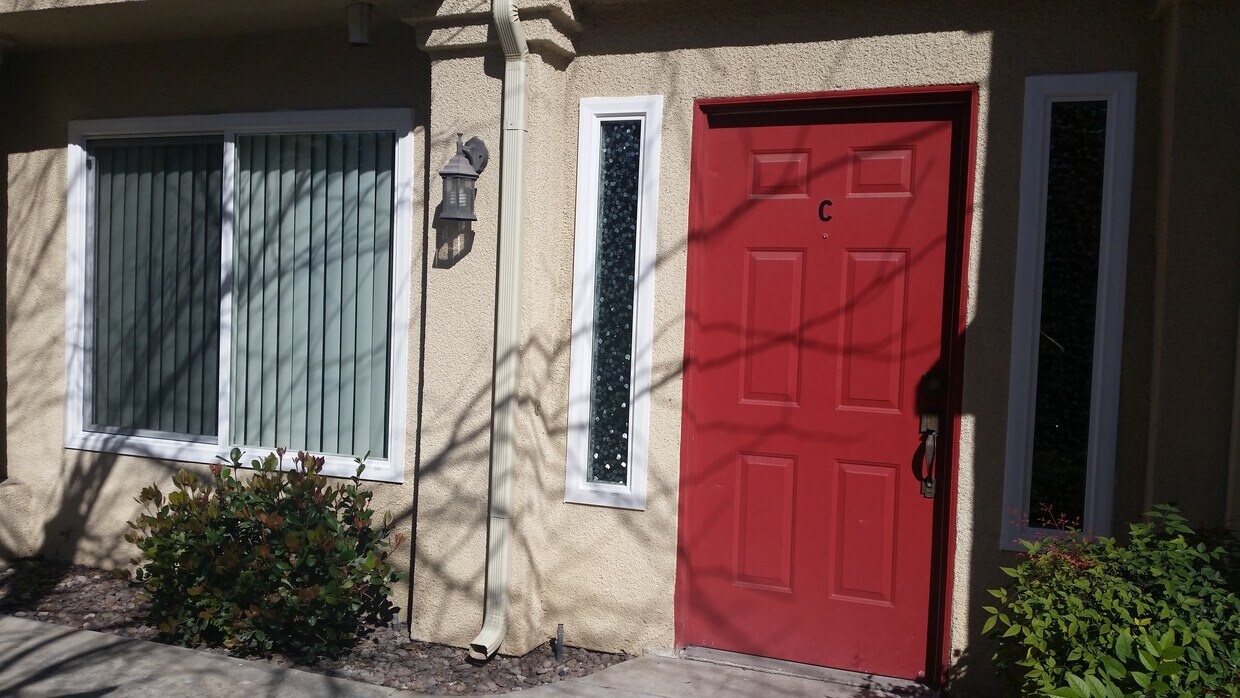 Building Photo - 22416 Terrace Pines Dr