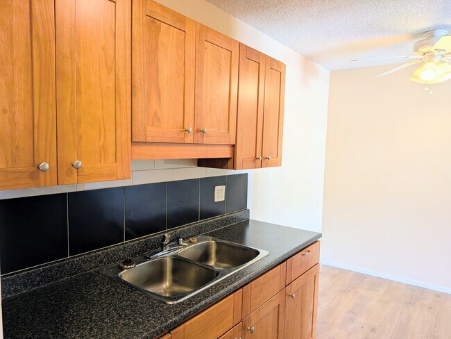 Photo du bâtiment - 1755 No 9 Highway315