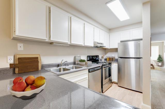 Foto del edificio - 5584 Hardy Ave