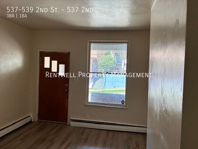 Photo - 537-539 2nd St.-537 2nd Apartment