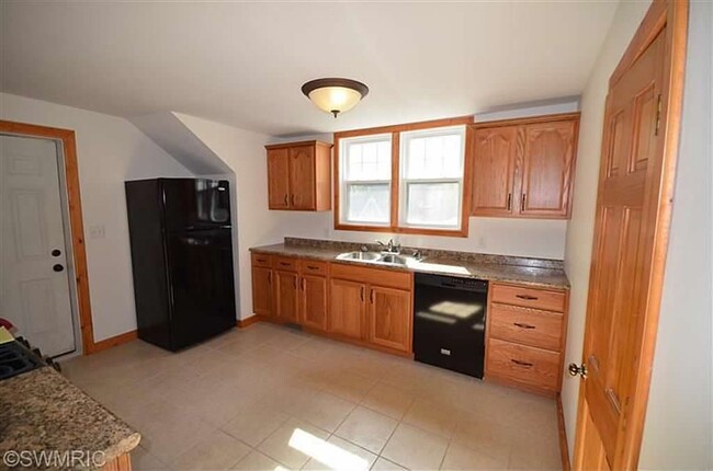 View of Kitchen - 2221 S Burdick St