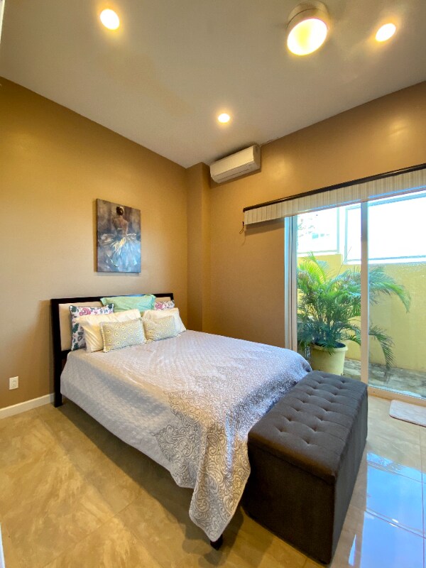 1 Paula Dr, Honolulu, HI 96816 House Rental in Honolulu, HI