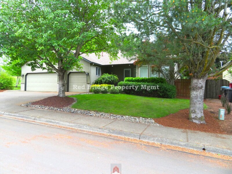 Primary Photo - 15093 SW Smock St