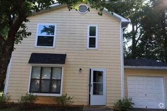 Building Photo - 5331 Ridge Forest Dr