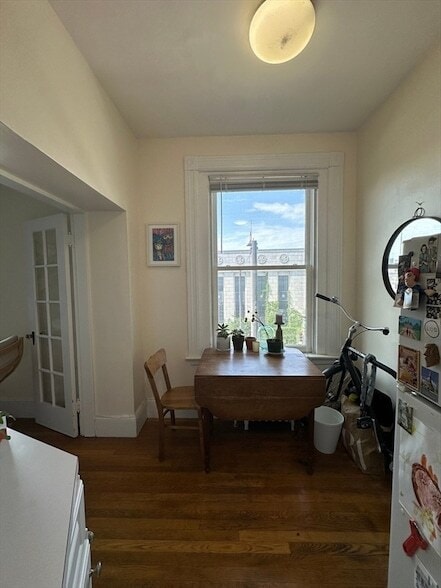 Photo - 2 Inman St Apartment