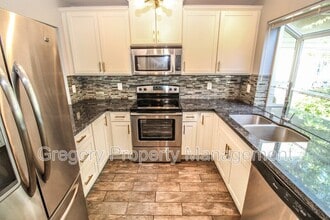 Building Photo - 20901 Cypress Way