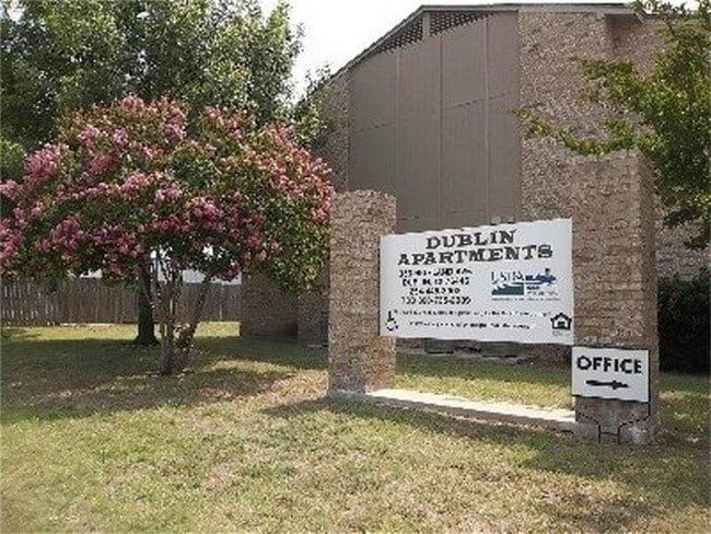 Building Photo - 333 Highland Ave