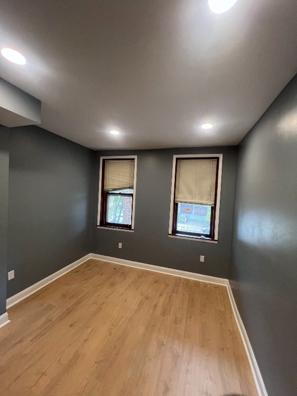 Building Photo - 809 N Harrison St