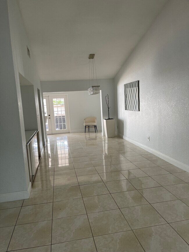 Foto del edificio - 13909 SW 57th Ln