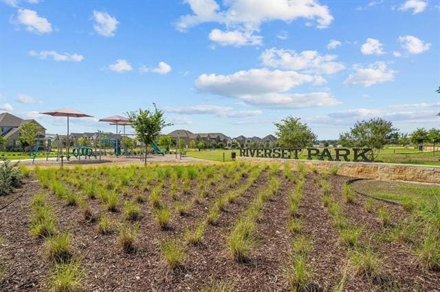 Building Photo - 2626 Bechtol St