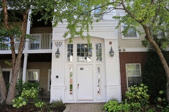 Building Photo - 3333 Stratford Ct