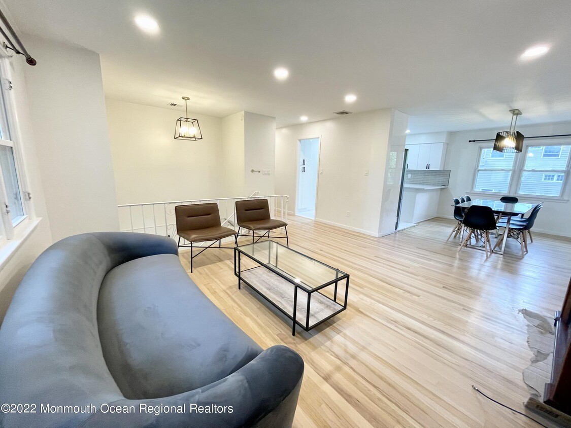 Foto principal - 491 Garwood St